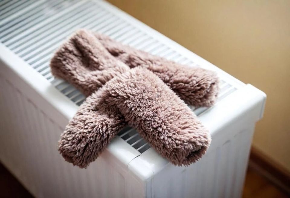 Убедитесь, что ваши вещи в безопасности: что не стоит сушить на батарее
