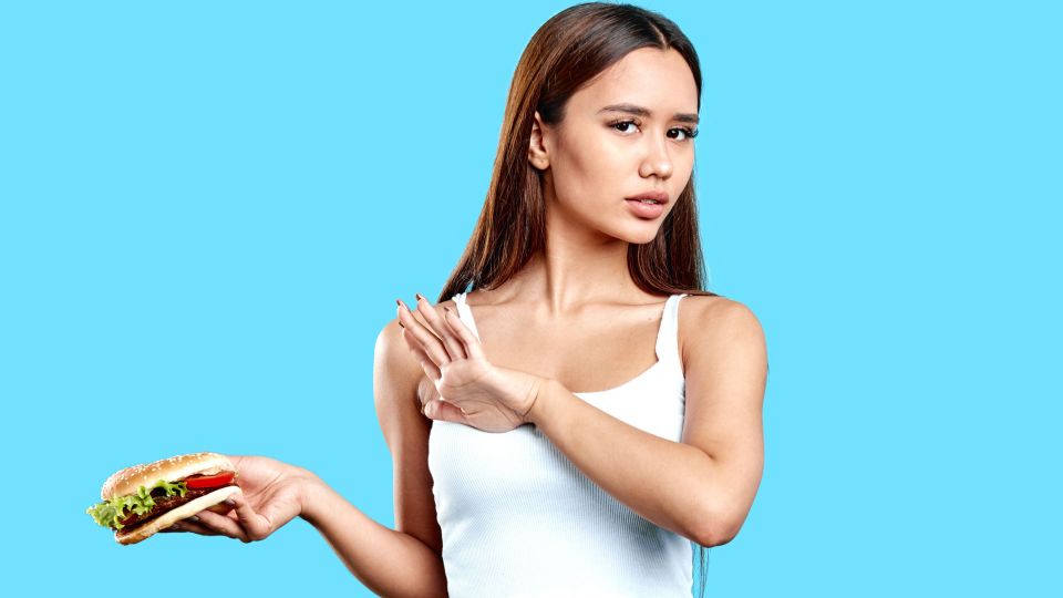 Подсчет калорий ни к чему, если вы знаете это правило: как составить рацион и не сойти с ума