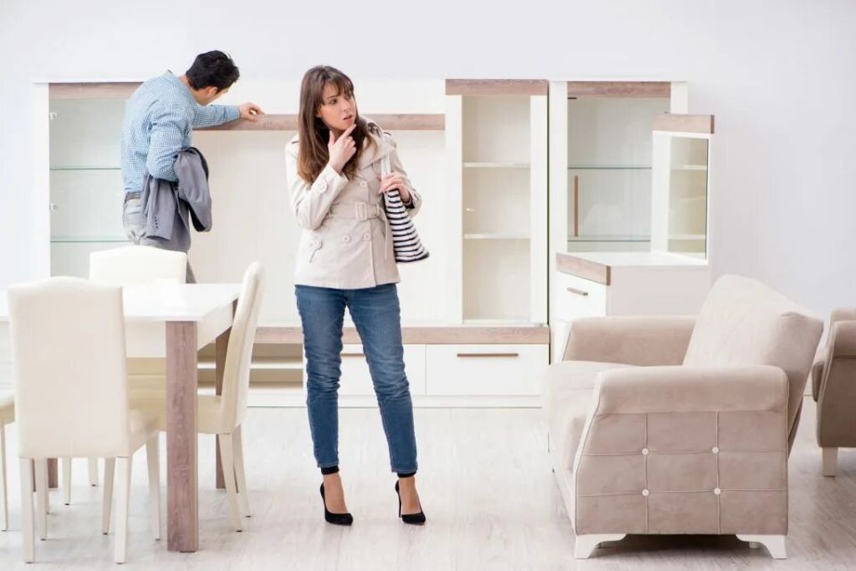 Как вернуть диван: полезные советы для покупателей