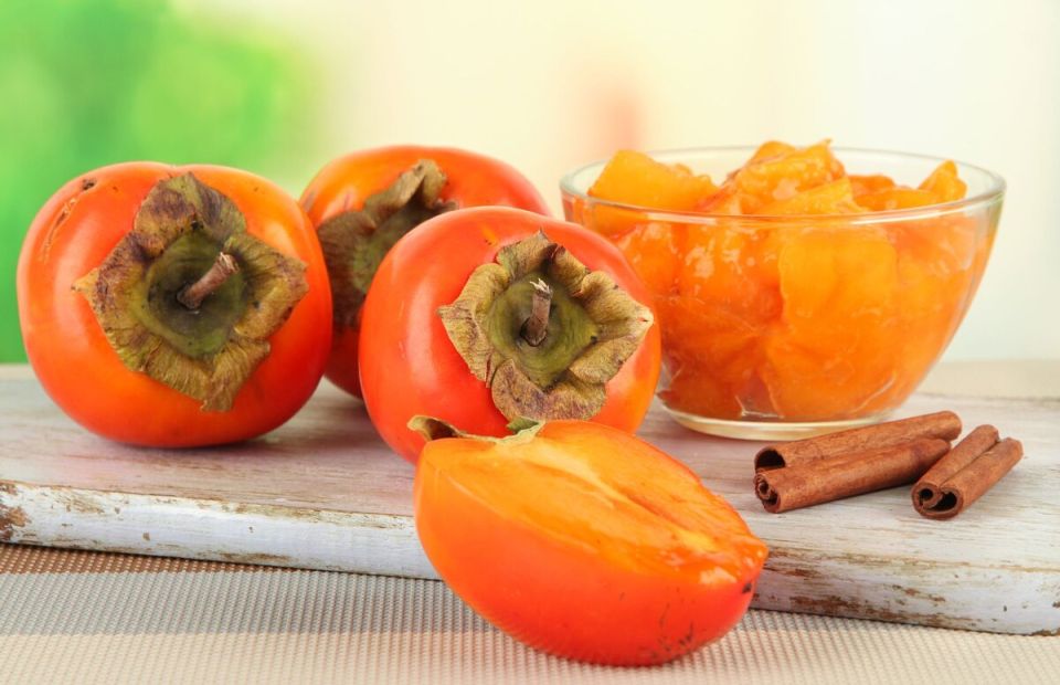 Хурма: уникальный фрукт с пользой и романтикой зимних вечеров