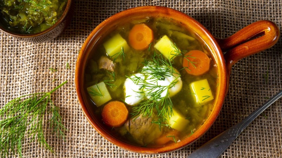 Рассольник будет как в дорогом ресторане: вот что тайком добавляют в него повара