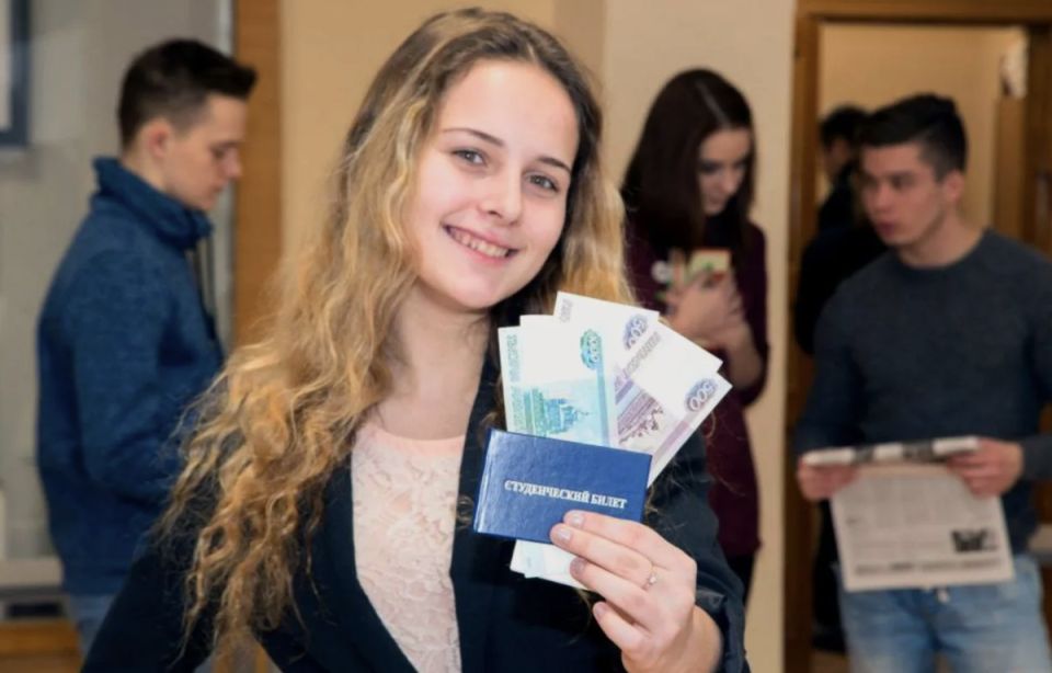 18 способов получения стипендий для студентов в 2025 году