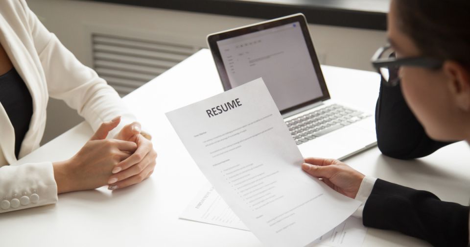 Новые горизонты: как профессиональные стандарты меняют управление многоквартирными домами