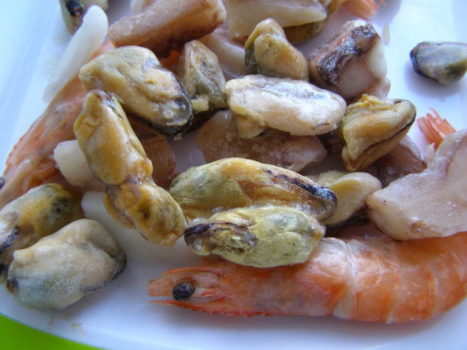 Морепродукты и овощи: простой рецепт, который поднимет настроение