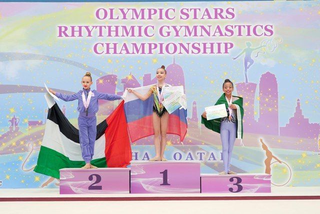  : 13-14     -    ,    ,       &quot;Olimpic Stars Rhythmic Gymnastics...