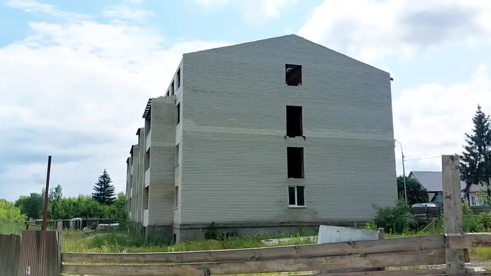  : -,     