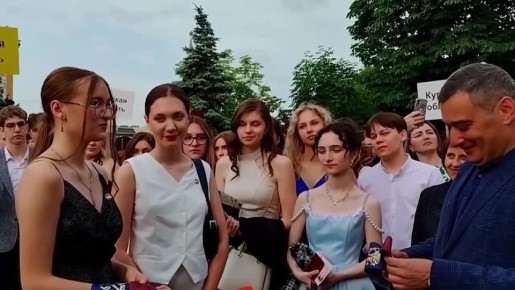    :  