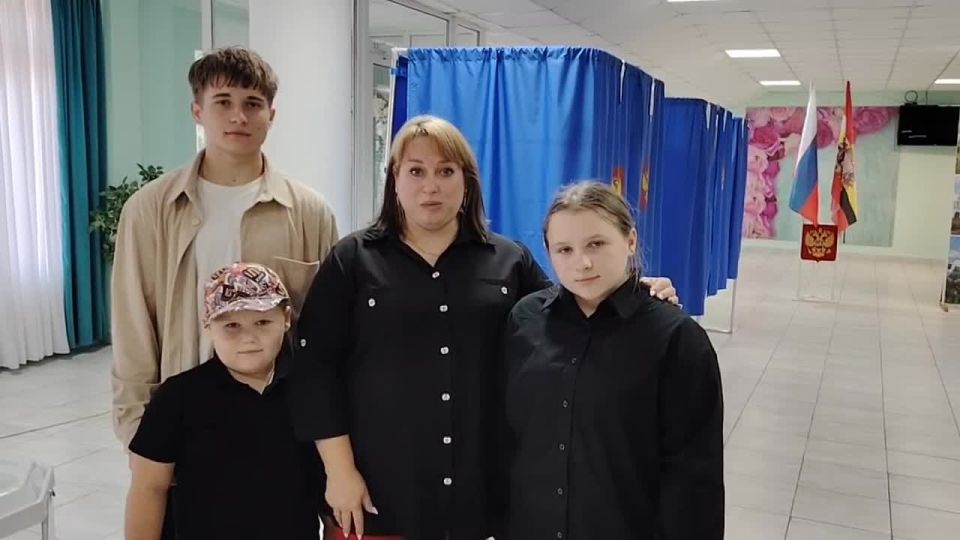             ,      