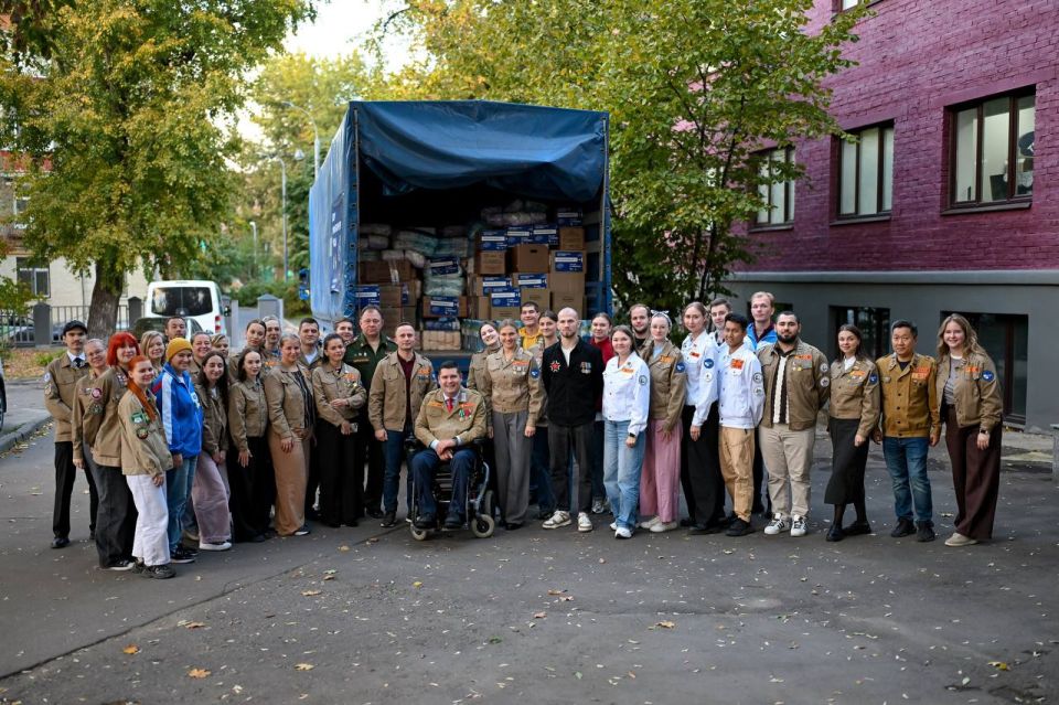 1 Российские студенческие отряды отправили гуманитарную помощь в преддверии Дня воссоединения исторических регионов с Россией