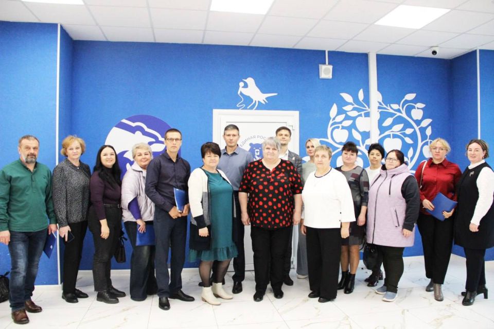 Единороссы провели семинар для впервые избранных депутатов ОМСУ