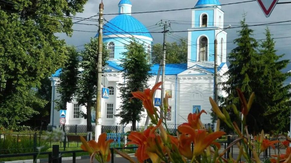 Уважаемые жители Суджанского района! Поздравляю вас со светлым праздником - Покровом Пресвятой Богородицы!