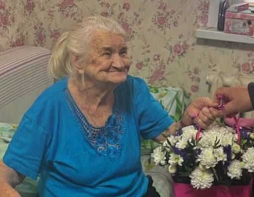 90-летний юбилей отметила жительница Суджанского района Лидия Дмитриевна Влезько