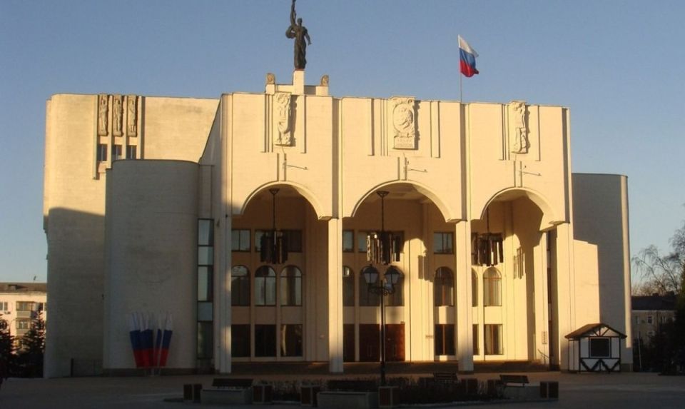 Минкульт прокомментировал ажиотаж вокруг театральных билетов в Курске