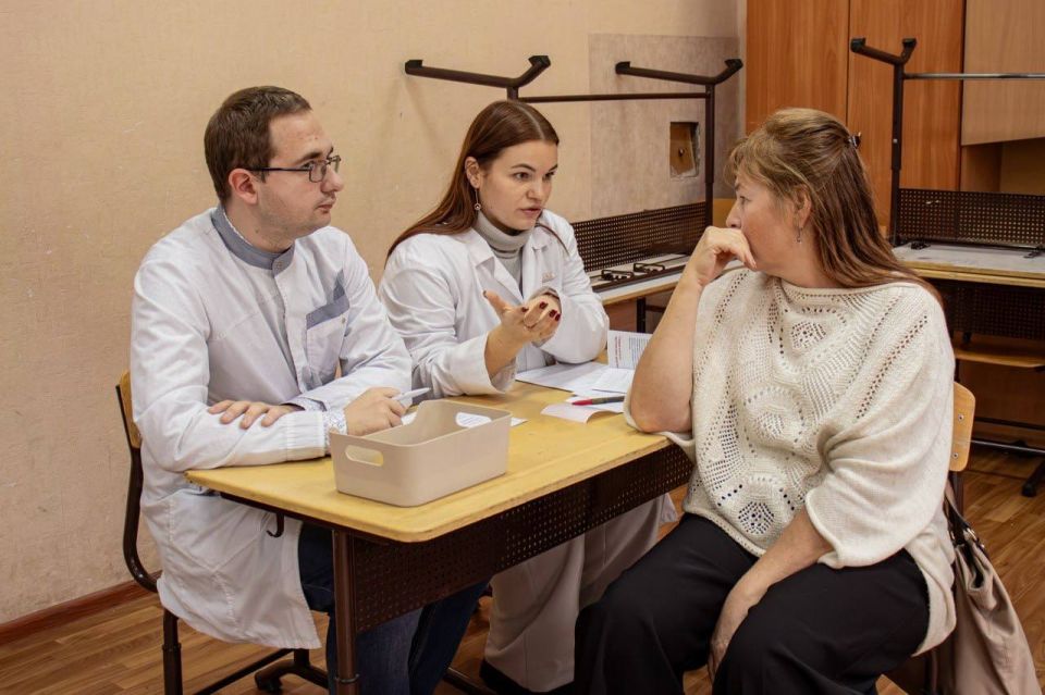 При поддержке единоросса в курской школе №27 состоялось мероприятие проекта «Сердце учителя»