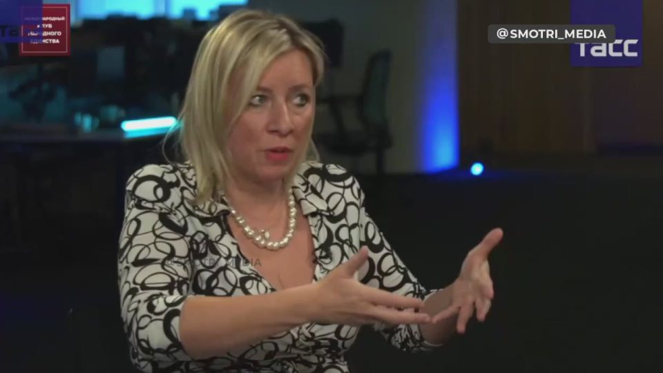 Мария Захарова заявила о массовых захоронениях в Курской области