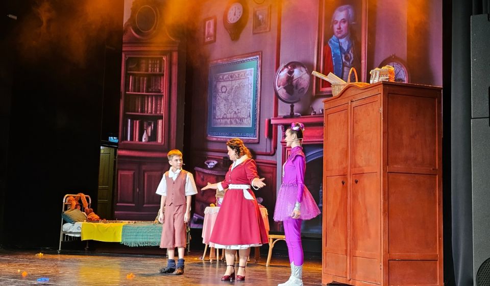 В Курске состоялись 4 спектакля «Необычайное кругосветное путешествие»