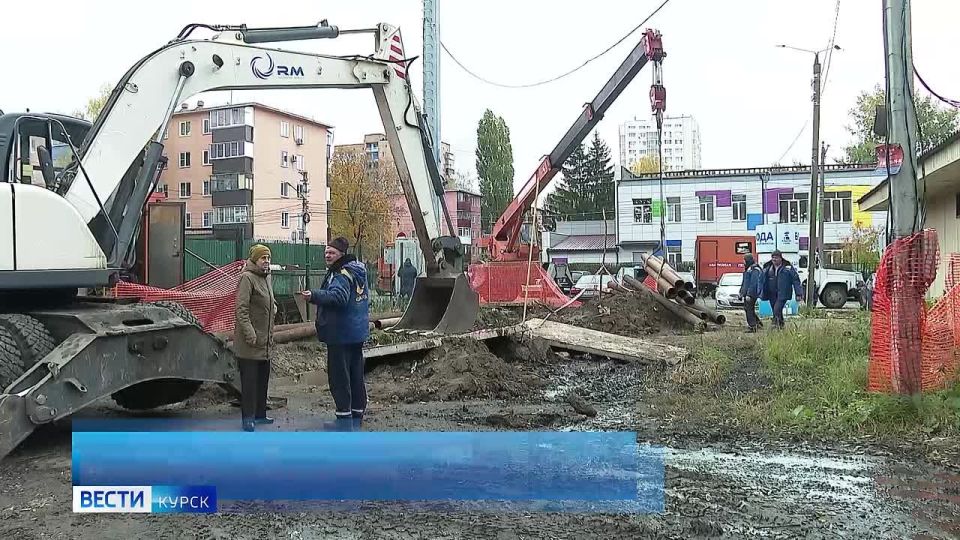 11111     14:30    &quot;-&quot;   :