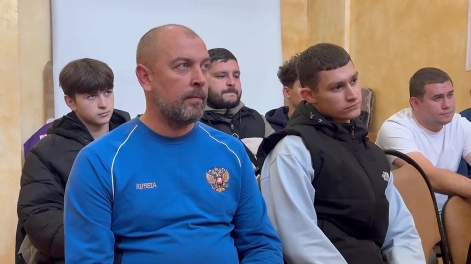 Вчера встретился с членами команды по футболу Суджанского района