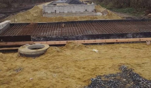В Курской области ремонтируют мост через реку Оскол