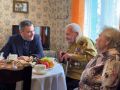 Александр Хинштейн навестил в Тимском районе ветерана Михаила Степанова