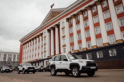 Курские медучреждения получили новые автомобили, благодаря помощи Сербии