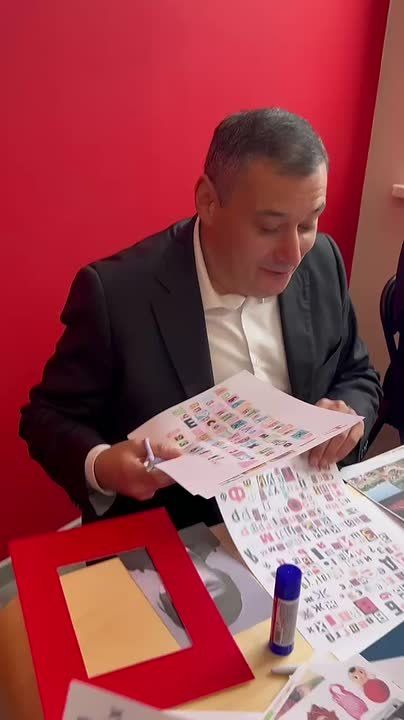  : , ,  , ,     ,  ,  ,  ,  , 