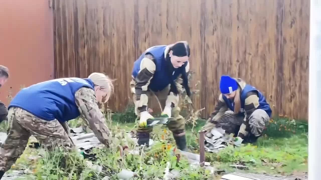 Игорь Кастюкевич: Не только восстанавливаем пострадавшее жилье, но и помогаем его разобрать в том случае, если местные власти комиссионно принимают решение о сносе.