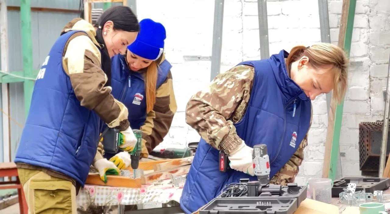 В волонтерском лагере «Курский рубеж» запустили кол-центр для отработки обращений жителей Курского приграничья