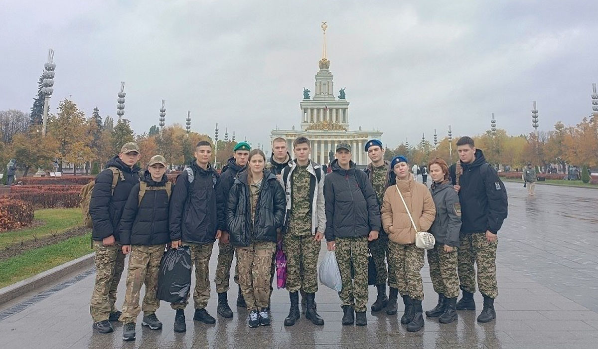 Курские курсанты отправились на экскурсию в Москву