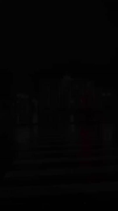 Предлагаем вам погрузиться в атмосферу осеннего дождливого вечера в Курске