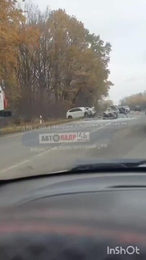 Серьезная авария произошла сегодня в Золотухинском районе Курской области на дороге в сторону Свободы