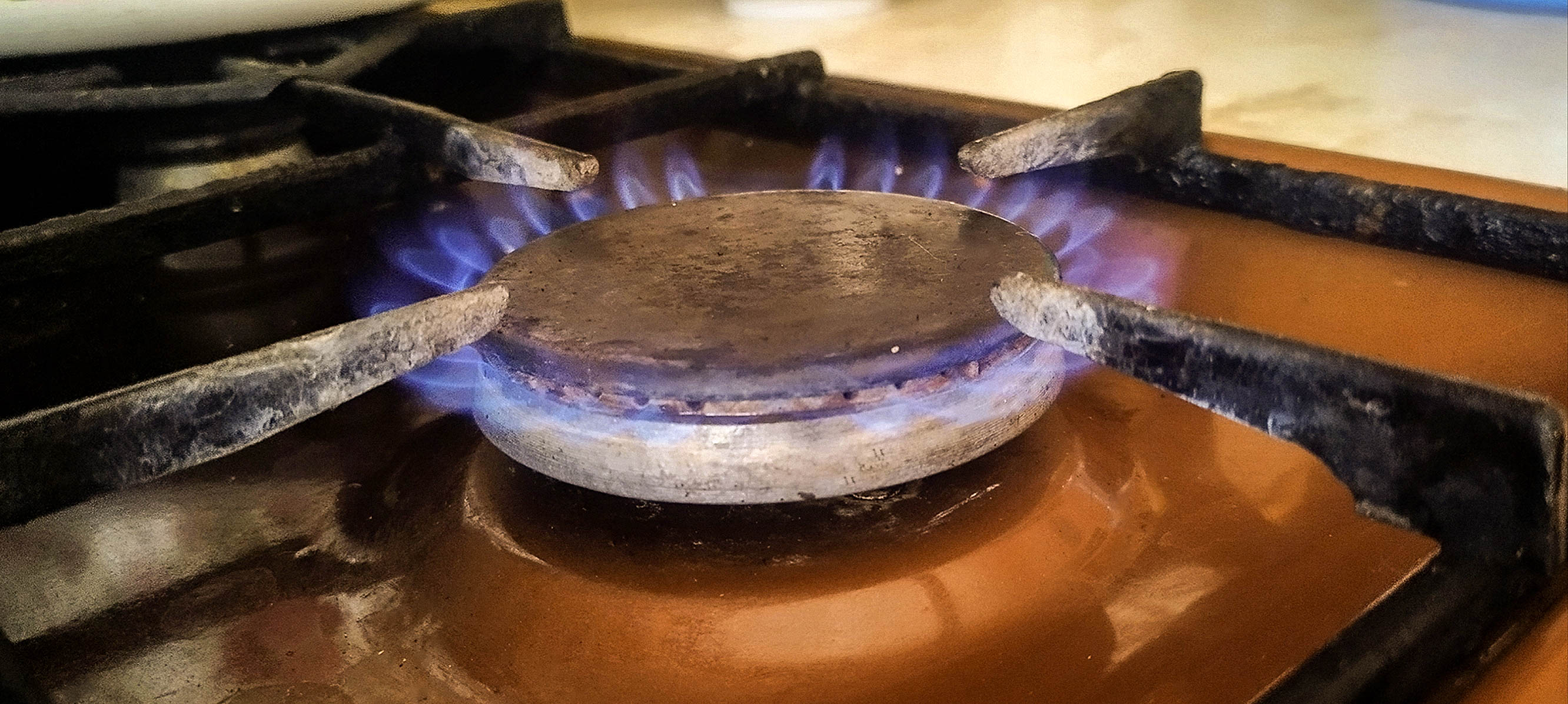 Курян, которые пользуются газовым отоплением, предупредили о мерах предосторожности