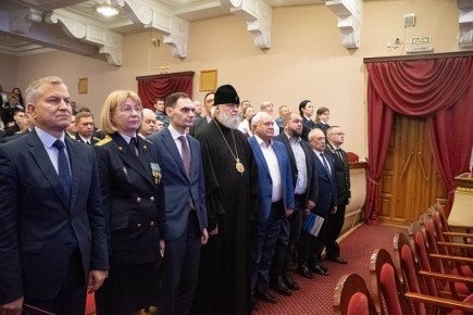 Николай Жеребилов поздравил курских приставов с юбилеем образования ведомства