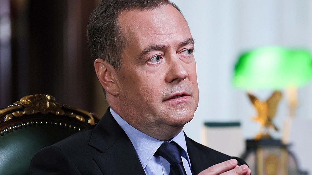 Дмитрий Медведев приехал с визитом в Курскую область: подробности