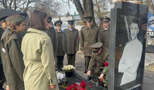 В Курске участник СВО Максим Калуцких провел урок патриотизма на Посту №1