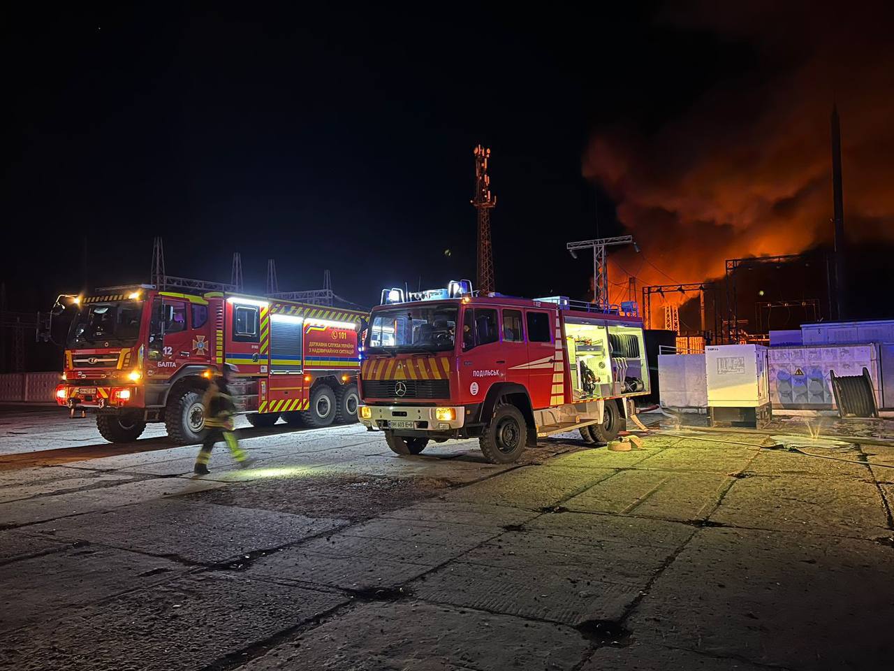 В Одесской области из-за ночной атаки БПЛА повреждены объекты энергетической и транспортной инфраструктуры, сообщают гауляйтеры