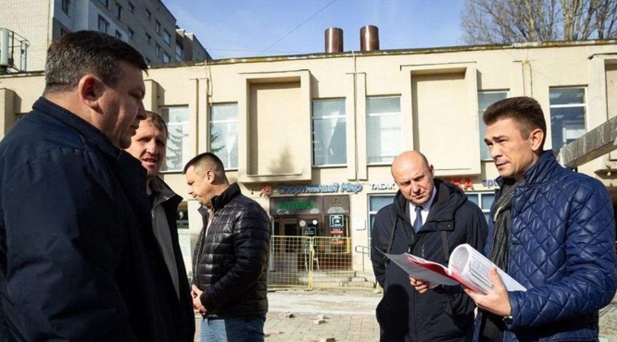 За срыв сроков благоустройства у ТЦ «Куряночка» подрядчика в Курске оштрафуют