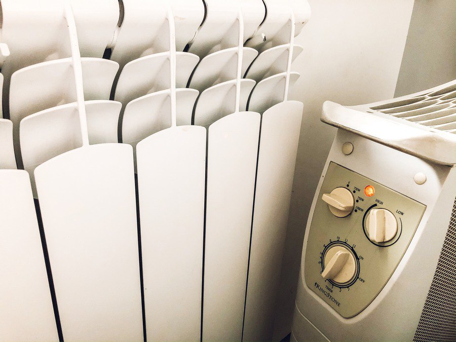 С началом отопительного сезона куряне стали покупать обогреватели почти в два раза чаще