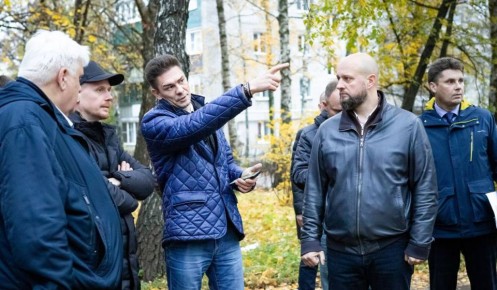 В Курске обсудили благоустройство двора на улице Ломакина