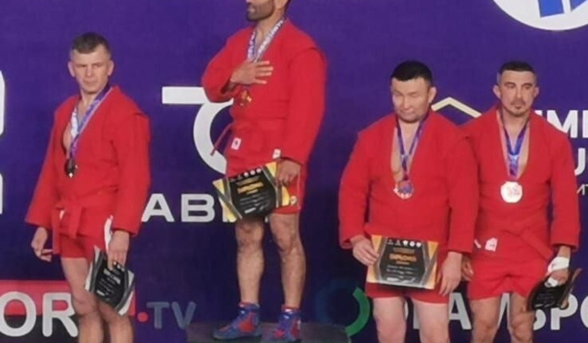 Самбист из Курска завоевал серебро на чемпионате мира среди ветеранов