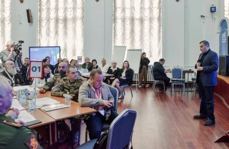 В Курске обсудили вопросы комплексной поддержки участников СВО