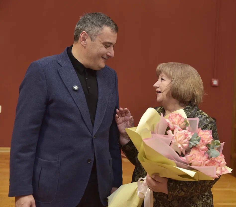 Слово как призвание. Почётный работник культуры Курской области, мастер художественного слова Галина Александровна Азиатцева празднует юбилей — 80 лет