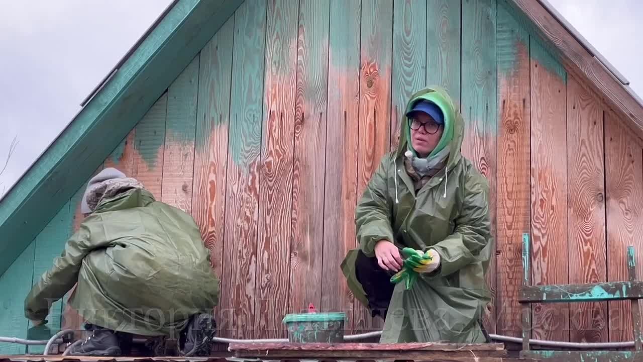 Игорь Кастюкевич: В Курской области волонтеры Единой России лагеря «Курский рубеж» продолжают помогать с восстановлением жилья участнику СВО Алексею Максакову.