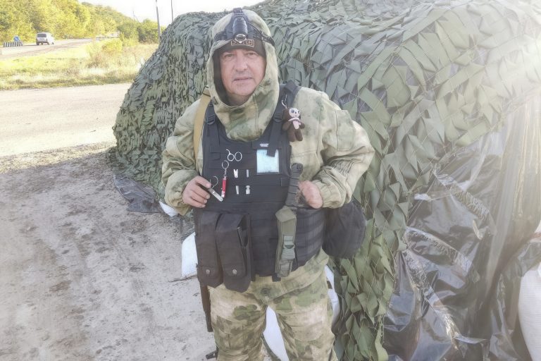 Заместитель начальника ОМВД России по Глушковскому району Сергей Насоненков представлен к медали «За отвагу»