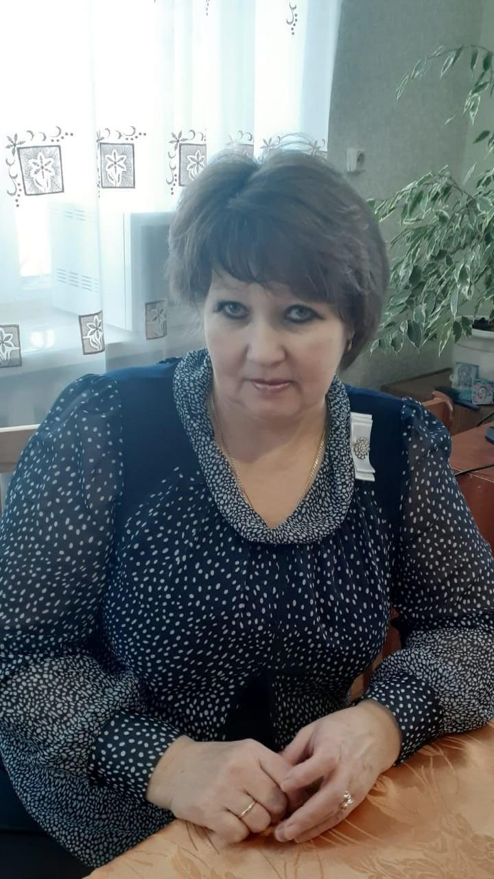 Сегодня свой день рождения отмечает глава Молотычевского сельсовета Ольга Кретова