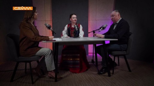 В чём секрет взлетевшей популярности народной культуры? Следуют ли трендам курские коллективы? Что может стать нашим региональным брендом? О моде на всё народное говорим в новом «Подкасте с характером»