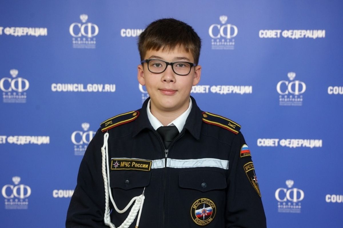 Курский кадет получил медаль Совета Федерации за спасение дедушки при обстреле