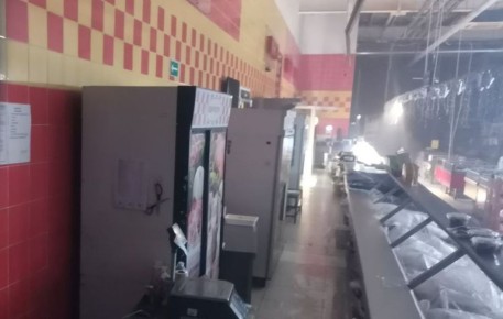 В Курске ночью 1 ноября горел магазин на улице 1-Вишневая