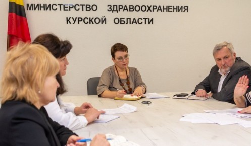 В Курской области решают вопросы с оказанием офтальмологической помощи