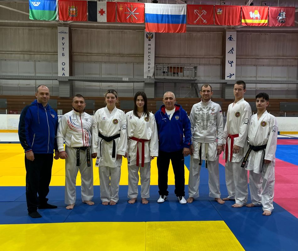 Куряне тренируются в составе молодёжной сборной России по всестилевому каратэ